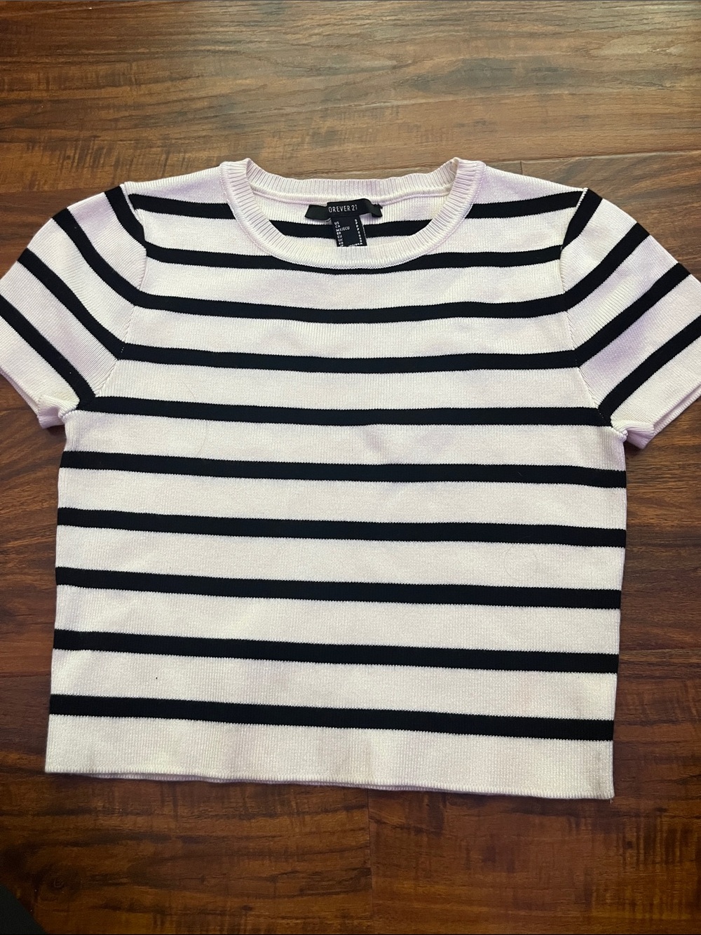 Forever 21 Black and White Striped Short Sleeve Top